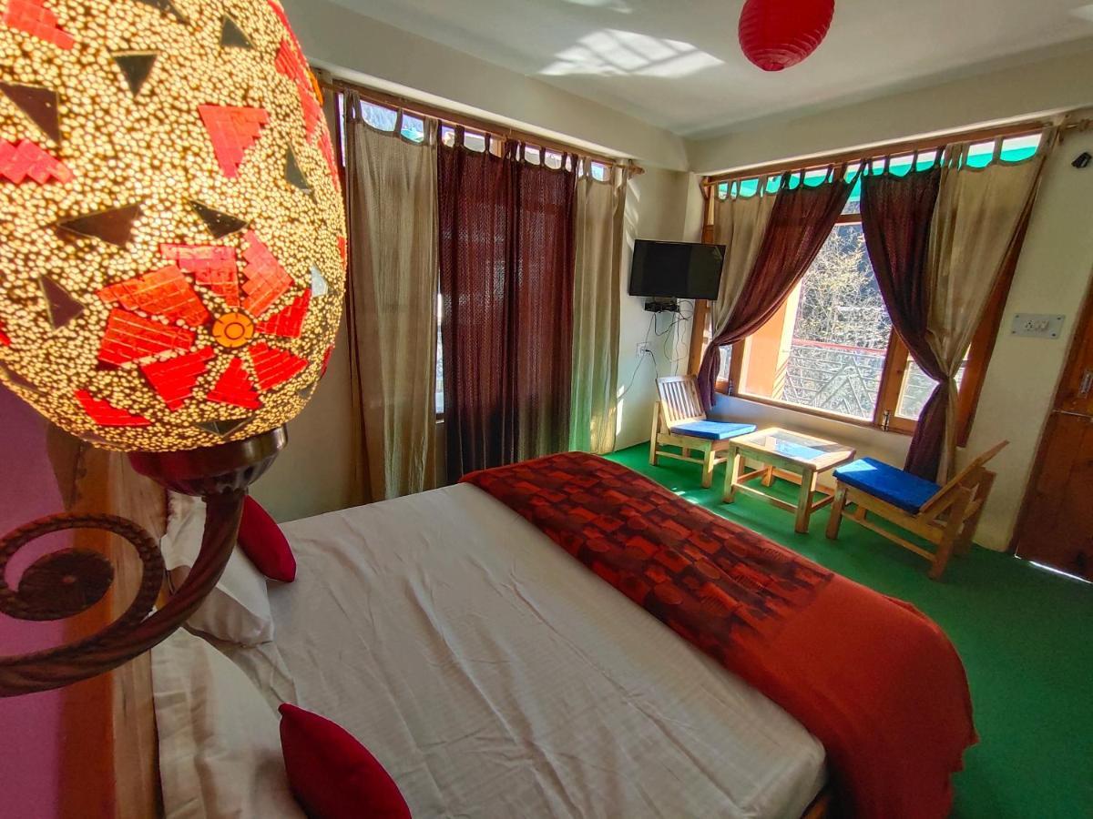 La Siesta India Manali Hostel Екстериор снимка