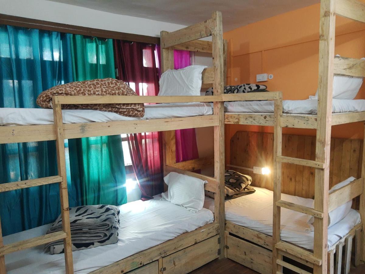 La Siesta India Manali Hostel Екстериор снимка